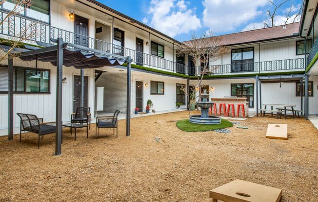 Look and Lease special for $1199!