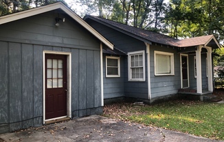 2 beds, 1 bath, $1,000