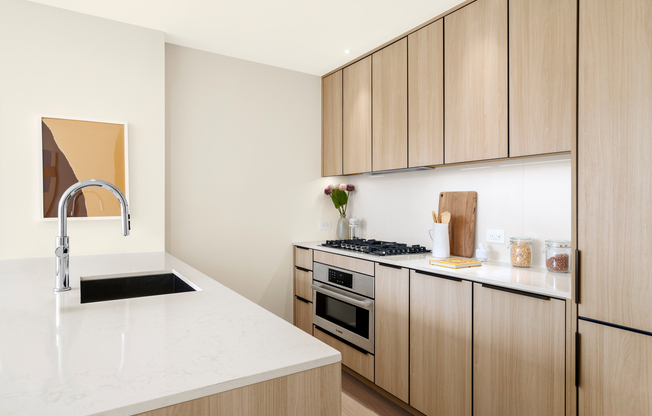 1 bed, 1 bath, $7,600, Unit 2B