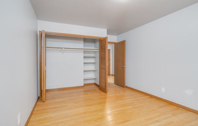 1 bed, 1 bath, 600 sqft, $999, Unit 209