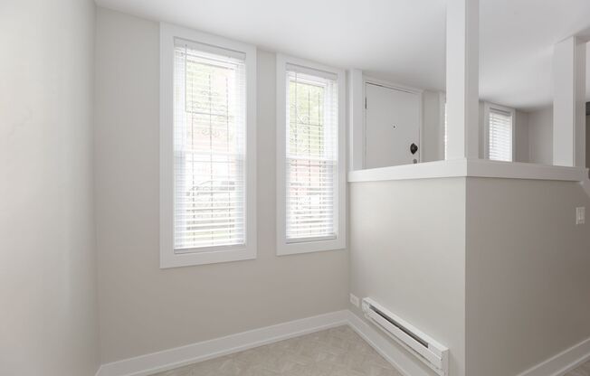 Studio, 1 bath, 475 sqft, $1,575, Unit 617-G