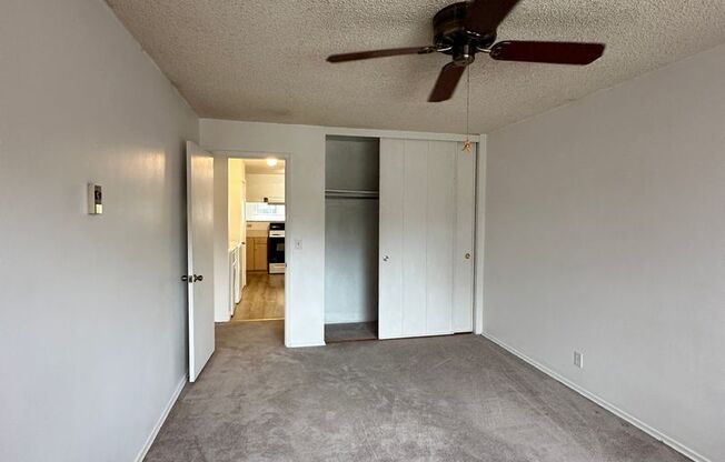 2 beds, 1 bath, $1,395, Unit Apt F