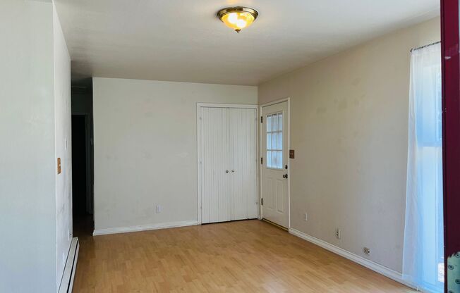 Charming Home On a Nice Corner Lot in St. Johns!