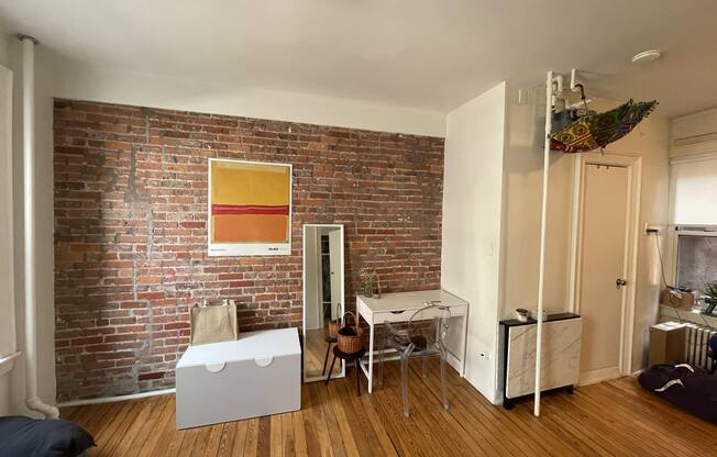 170-172 Spring St.