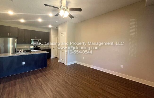 1 bed, 1 bath, 650 sqft, $1,165, Unit 5601-1A NE 80th Ter