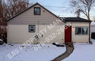 Charming Warren Home Ready for Immediate Occupancy