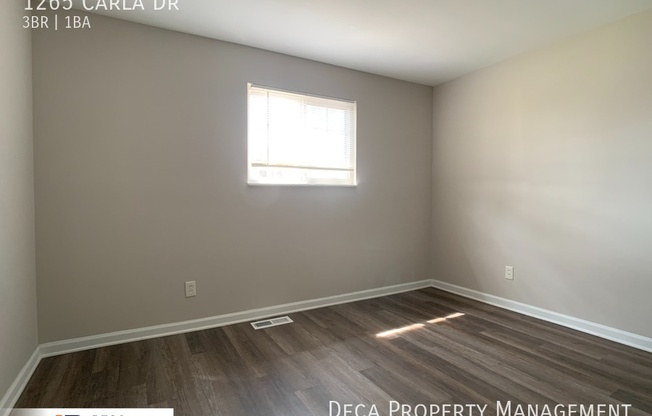 3 beds, 1 bath, 960 sqft, $1,375