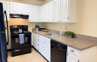 2 Bedroom Townhouse in Milwaukie