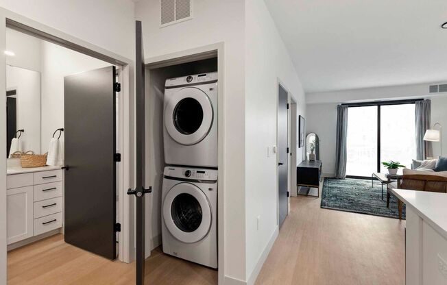 1 bed, 1 bath, 677 sqft, $1,495, Unit 108