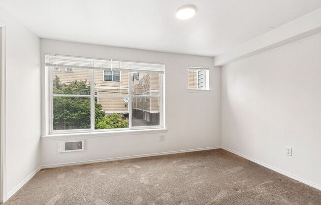 2 beds, 1 bath, 750 sqft, $2,495, Unit 201