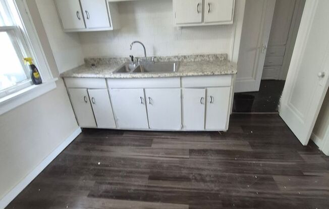 Spacious 5 Bed, 2 Bath Home – Cleveland – Section 8 Welcome!