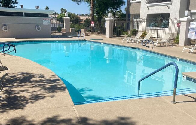 AMERICANA Property Mgmt - 3 beds Condo in Gated Community in Henderson