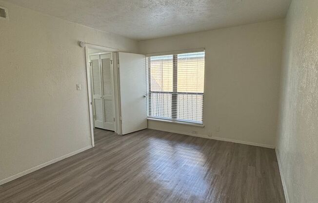 1 bed, 1 bath, 660 sqft, $1,315, Unit OPA-333