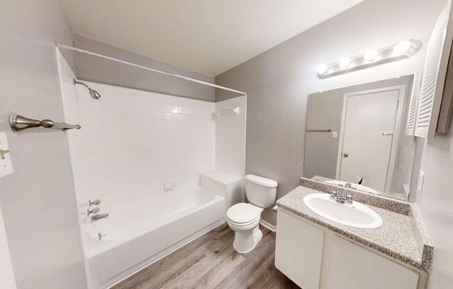 1 bed, 1 bath, 545 sqft, $959