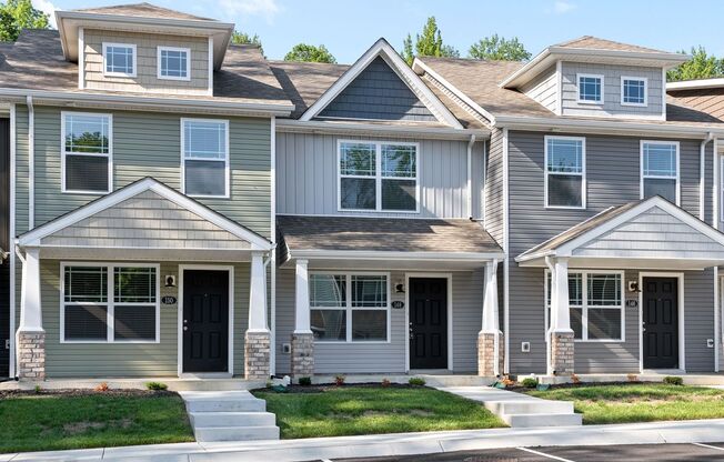 2 Bedroom Condo For Rent Near Madison Street!