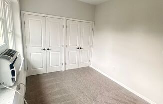 2 beds, 1 bath, $1,195