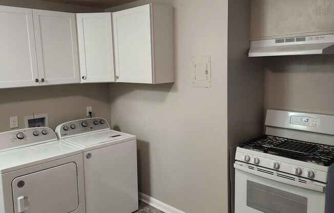 Chapel Hill/2BR Brookside Condo