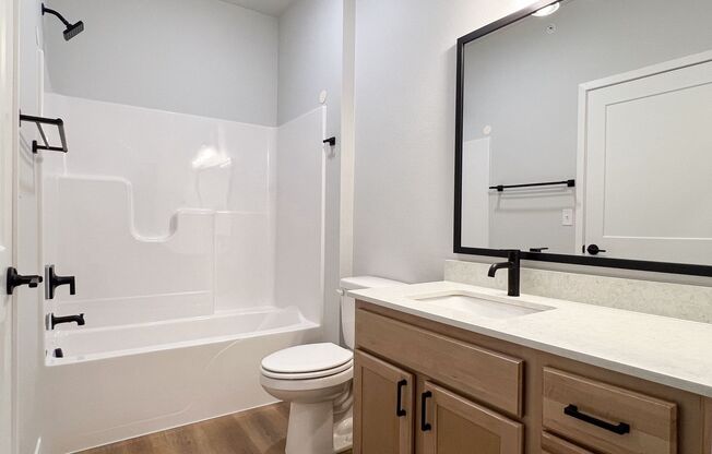 2 beds, 2 baths, 887 sqft, $2,235, Unit SC 1408-218