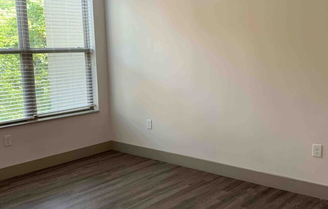 2 beds, 2 baths, 1,050 sqft, $2,055, Unit 3250-103