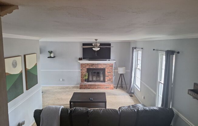 3 beds, 2.5 baths, $1,795