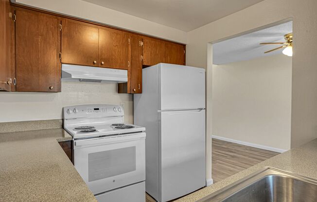 2 beds, 1.5 baths, 1,050 sqft, $2,049, Unit 214-774C