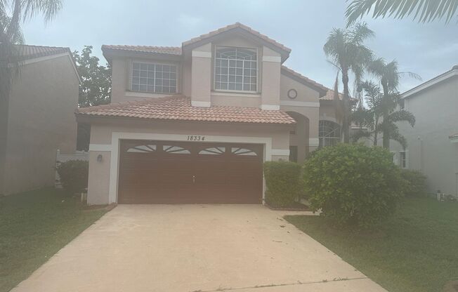 Single Family house in Silver Lakes - Pembroke Pines