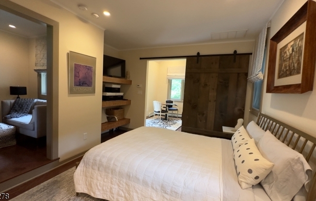 30 WOODS END RD