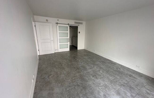 1 bed, 1 bath, $1,800, Unit Unit 416