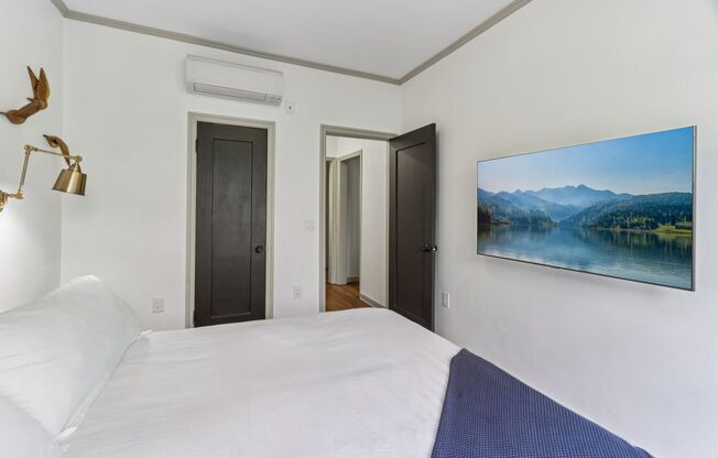 1 bed, 1 bath, 707 sqft, $2,700, Unit 401