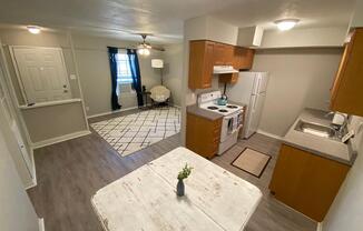 1 bed, 1 bath, 620 sqft, $1,050