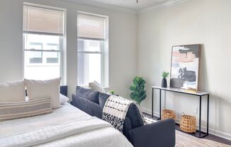 386 Parkway Apartments