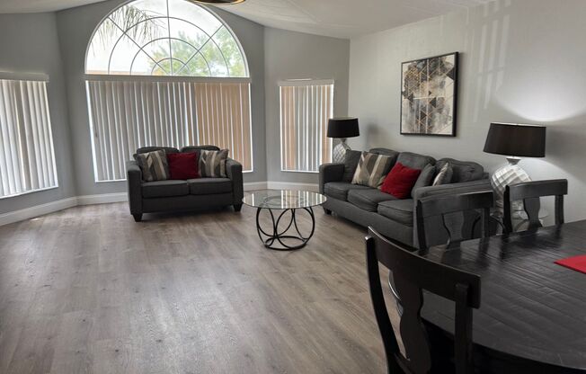 2444 Sweetwater Club Circle Unit #34 Kissimmee, FL 34747