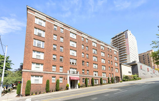 Stockbridge Apartment Homes