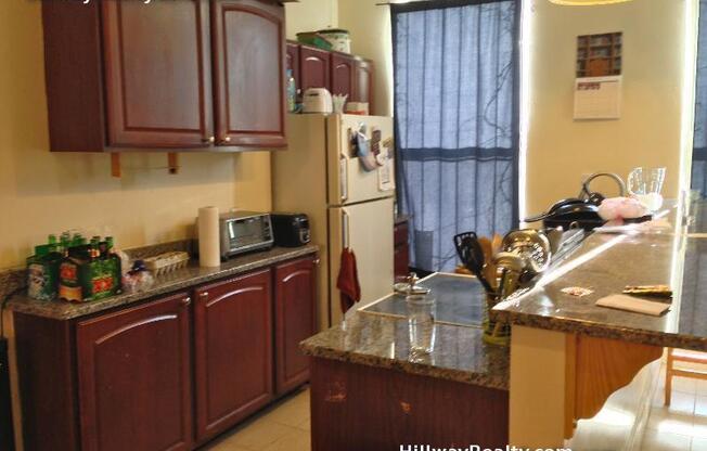 3 beds, 2 baths, $4,200, Unit 1