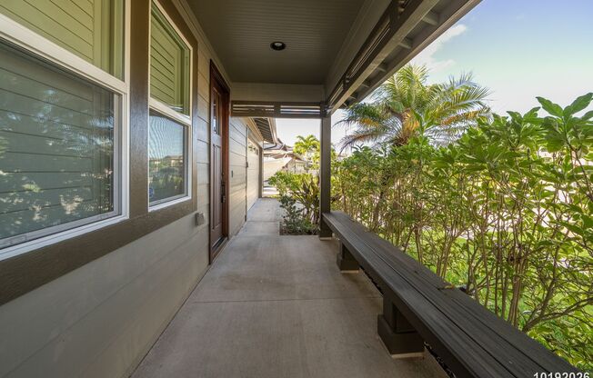 3BR Ewa Beach Home: Fenced Yard, 2-Car Garage, Central AC