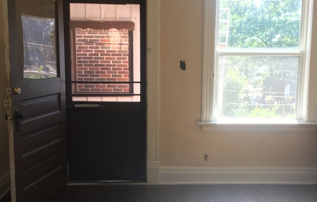 1 bed, 1 bath, 600 sqft, $695, Unit 22
