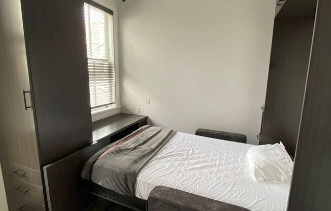 Studio, 1 bath, 87 sqft, $1,700, Unit #307