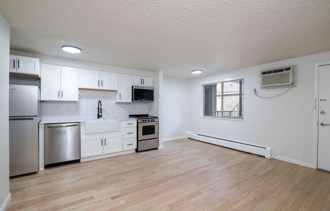 1 bed, 1 bath, 468 sqft, $1,525, Unit 108