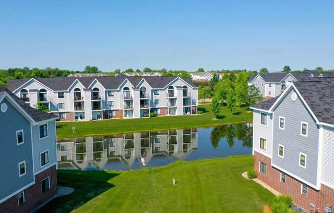 Scenic Grounds with Ponds at Heatherwood Apartments, Grand Blanc
