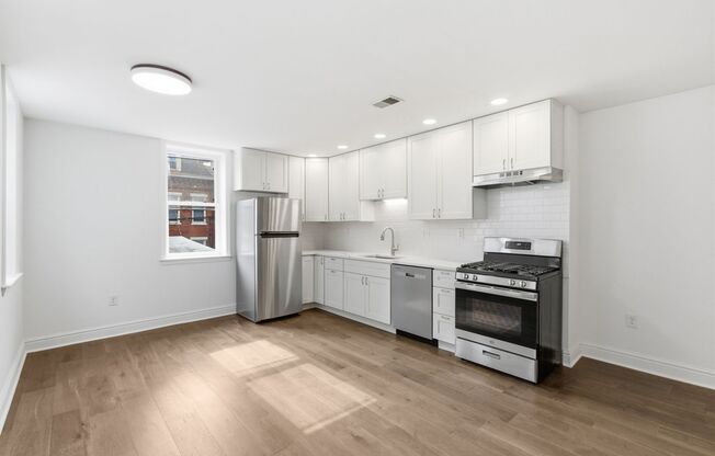 2306 East Carson Street