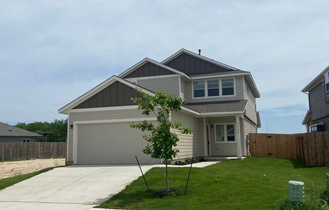 Gorgeous 4 bedroom in Blanco Vista