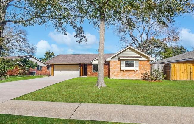 5418 POINCIANA DR
