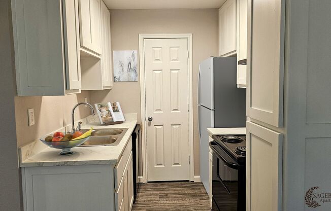 1 bed, 1 bath, 545 sqft, $775, Unit SB-A16