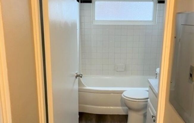 Cap Hill 1 Bedroom