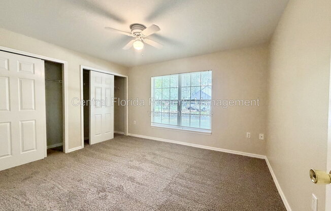 939 PECAN ST