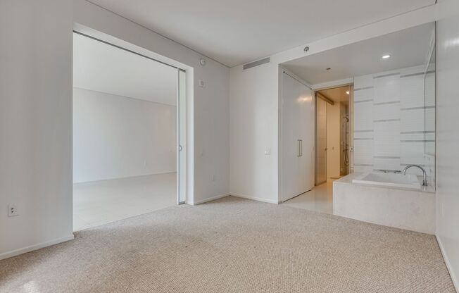 1 bed, 1 bath, $2,650