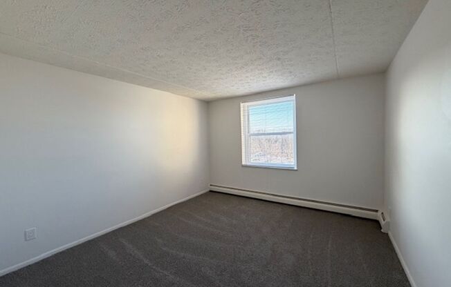 2 beds, 2 baths, 1,075 sqft, $1,500, Unit 706