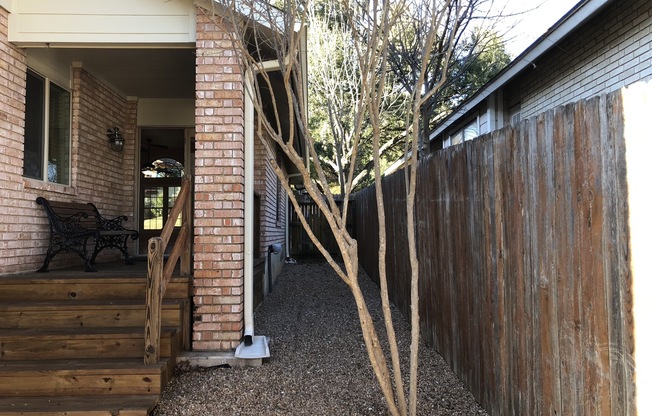 3 beds, 2 baths, $1,840