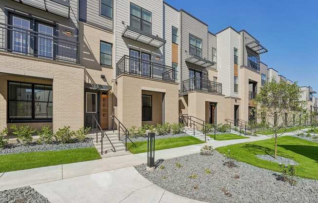 our apartments at the district at Meridian at CityPlace in Woodbury, MN 55125