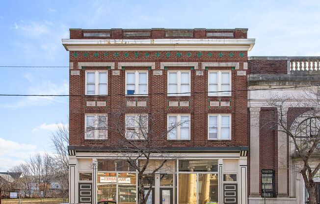 1126 Hull Street